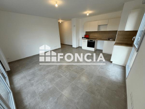 Location Appartement 3 pièces 60.73 m² - 12 RUE NOTRE DAME DE LA ROSE Lambesc 13410