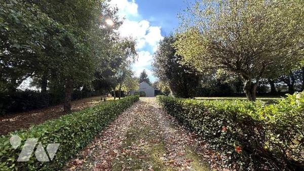 Terrain de loisir 4443 m² avec hangar, eau, élec