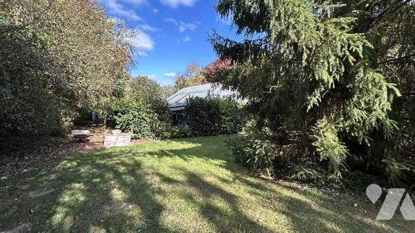 Terrain de loisir 4443 m² avec hangar, eau, élec