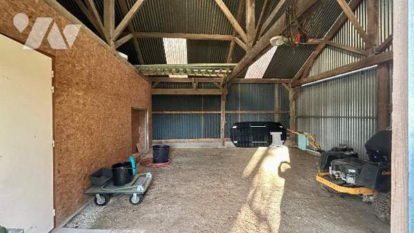 Terrain de loisir 4443 m² avec hangar, eau, élec