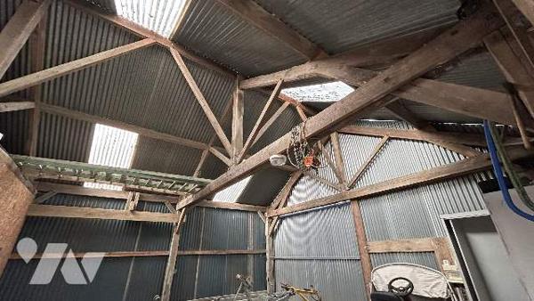 Terrain de loisir 4443 m² avec hangar, eau, élec