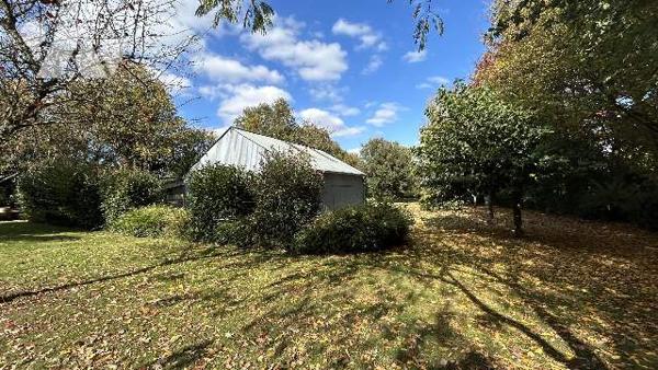 Terrain de loisir 4443 m² avec hangar, eau, élec