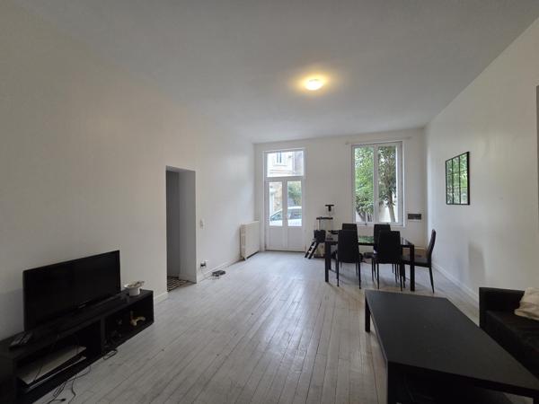 Appartement avec jardin et parking