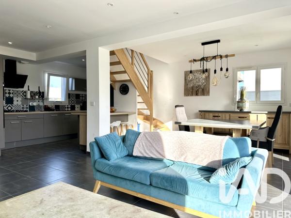 Maison à vendre 5 pièces 102 m² Saint-Glen