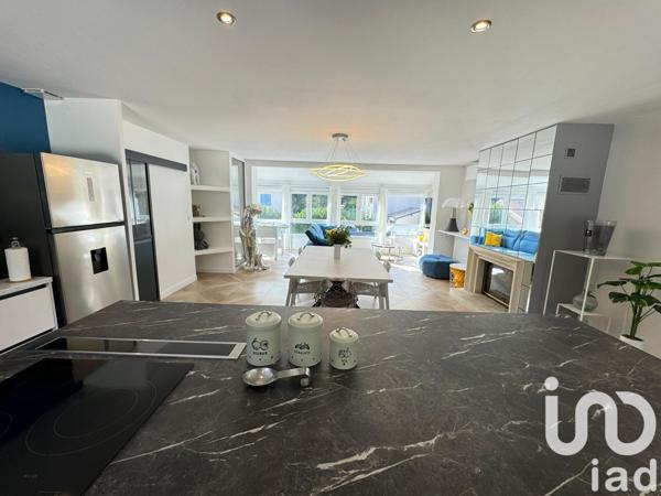 Maison à vendre 7 pièces 165 m² Lissieu