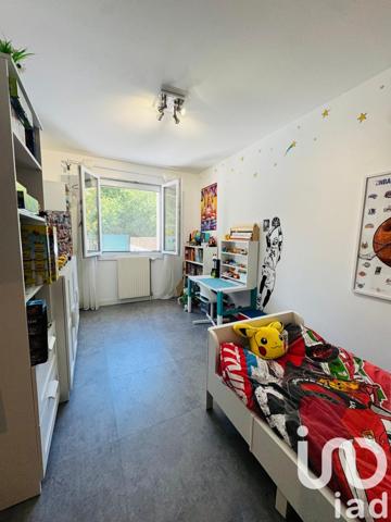 Maison à vendre 7 pièces 165 m² Lissieu