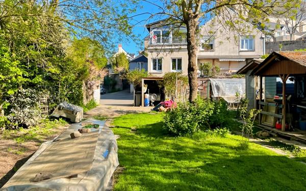 Maison à vendre    5 pièces • 157 m2 Cantenay-Épinard