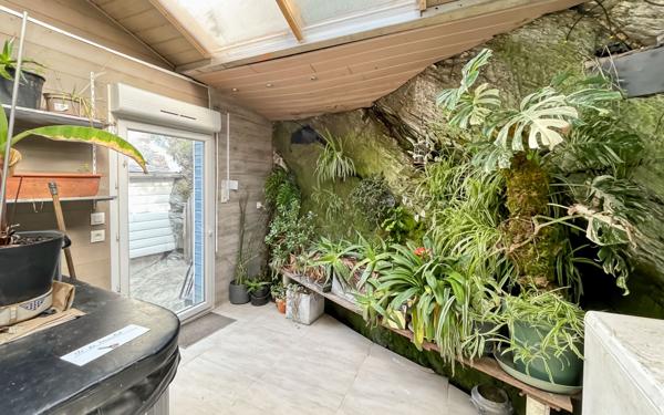 Maison à vendre    5 pièces • 157 m2 Cantenay-Épinard