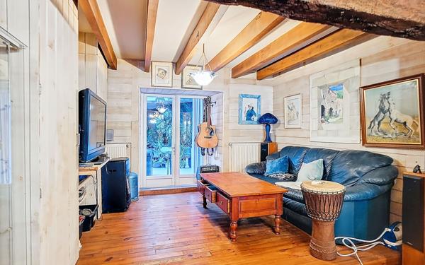 Maison à vendre    5 pièces • 157 m2 Cantenay-Épinard