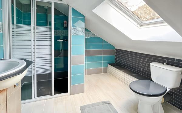 Maison à vendre    5 pièces • 157 m2 Cantenay-Épinard