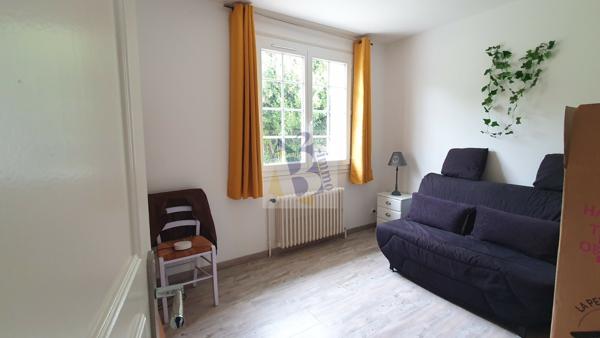 Vente maison de ville Angouleme (16000), 153.00m² avec 6 pièce(s) dont 3 chambre(s). Agence Allard Brimeaud
