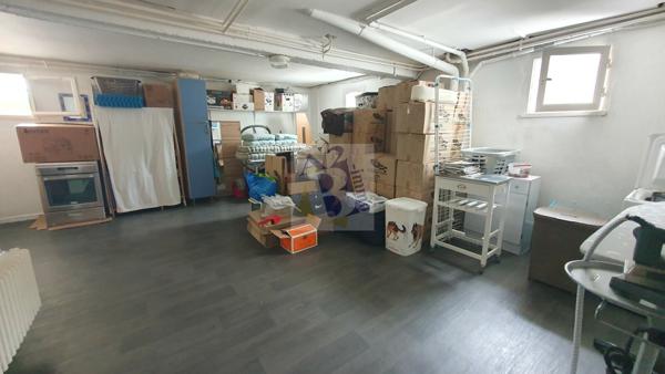 Vente maison de ville Angouleme (16000), 153.00m² avec 6 pièce(s) dont 3 chambre(s). Agence Allard Brimeaud