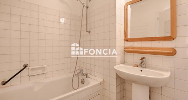 À vendre Studio 33.02 m² - Paris 75014