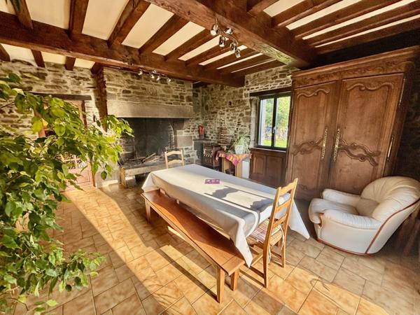 Maison à VERNIX, 50370 - 6 pièces 165m²