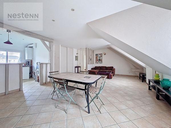 ORLEANS QUARTIER CARMES - Appartement T3 RENOVE -  DPE D - CHARGES 35€/m