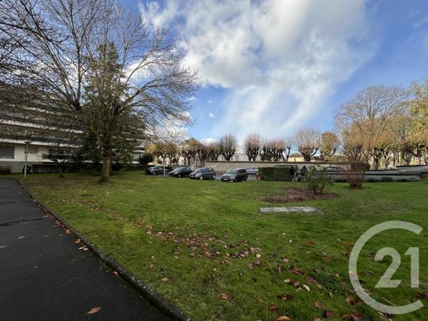 Appartement F4 à vendre  4 pièces - 76,37 m2 EVRY - 91