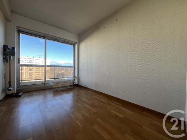 Appartement F4 à vendre  4 pièces - 76,37 m2 EVRY - 91