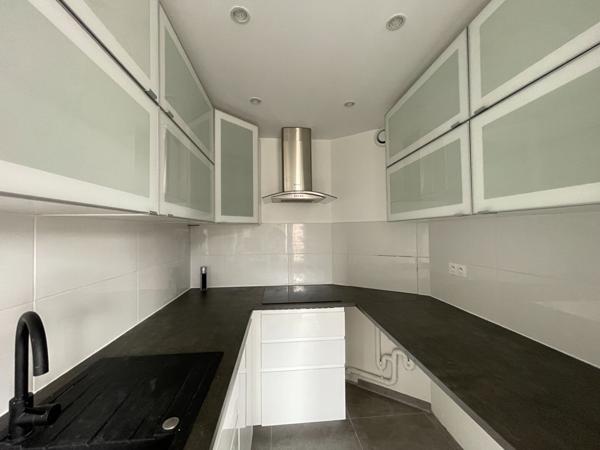 PROCHE GARE DE MELUN - F2 MEUBLÉ en DUPLEX 46 m2 avec box