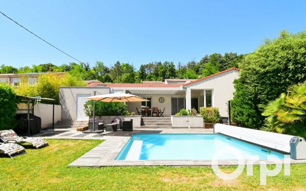 Maison à vendre    6 pièces •  Portes-lès-Valence