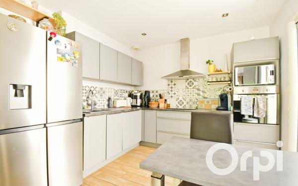 Maison à vendre    6 pièces •  Portes-lès-Valence