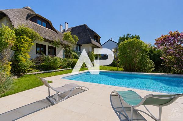 Maison Rueil Malmaison 10 pièce(s) 270 m2 2 095 000 € **  - Référence  19926