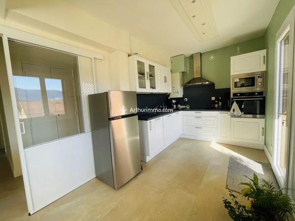 Location Appartement 3 pièces 70 m2 à Millau