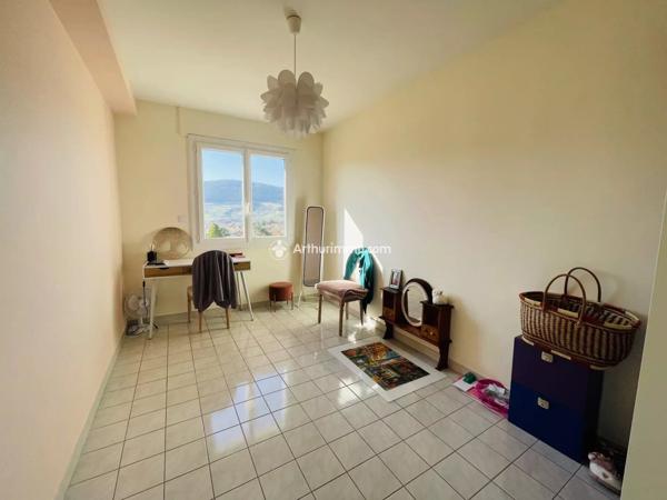 Location Appartement 3 pièces 70 m2 à Millau