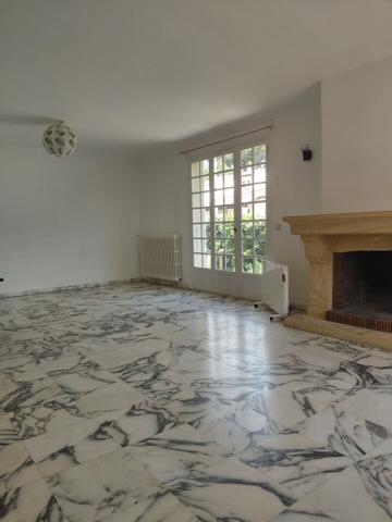VILLA PLAIN PIED 103 M² HAB + GARAGE SUR 397 M² DE TERRAIN 480 000 €