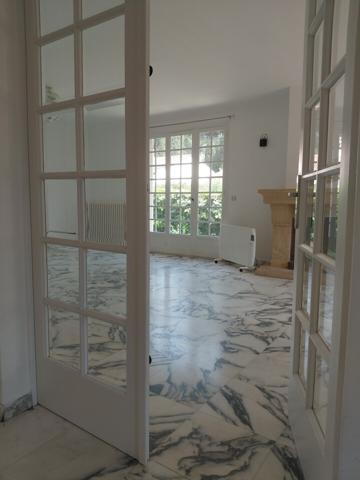 VILLA PLAIN PIED 103 M² HAB + GARAGE SUR 397 M² DE TERRAIN 480 000 €