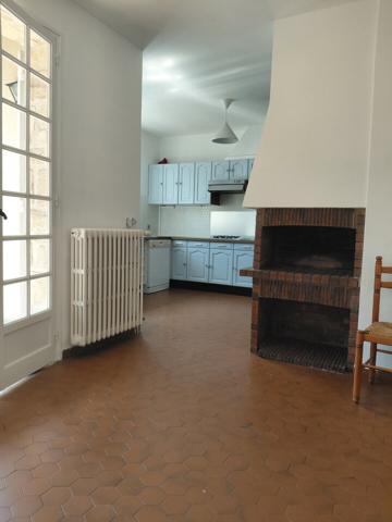 VILLA PLAIN PIED 103 M² HAB + GARAGE SUR 397 M² DE TERRAIN 480 000 €