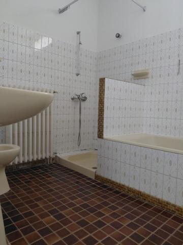 VILLA PLAIN PIED 103 M² HAB + GARAGE SUR 397 M² DE TERRAIN 480 000 €