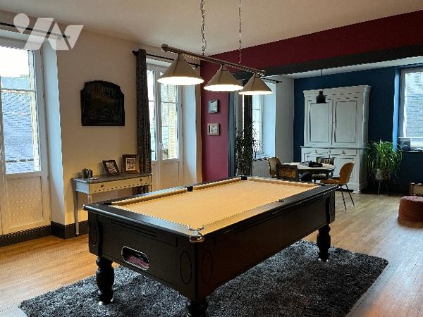 DINAN centre - Appartement rénové de 2 chambres d'environ 113m²