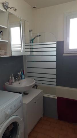 APPARTEMENT T3, avec balcon et garage , Annonay / limite Davézieux