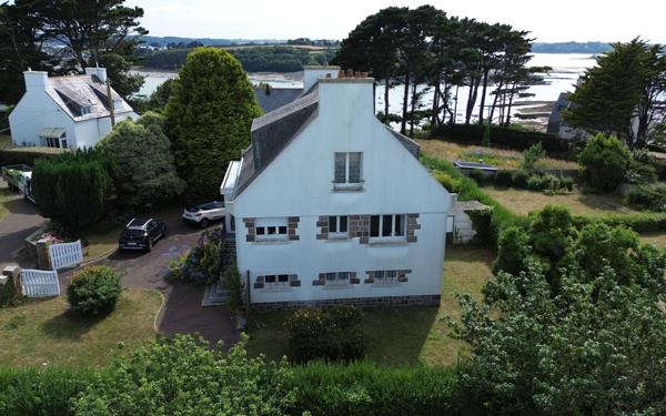 Maison à vendre    5 pièces •  Plougasnou