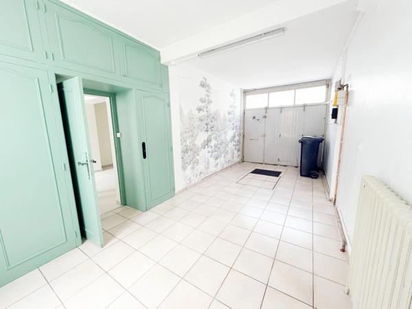 Maison entièrement rénovée - 3 chambres - Jardin plein sud - Saint-Pavin