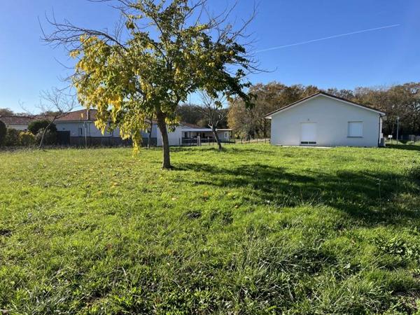 Terrain à vendre |  Narrosse |  666 m²