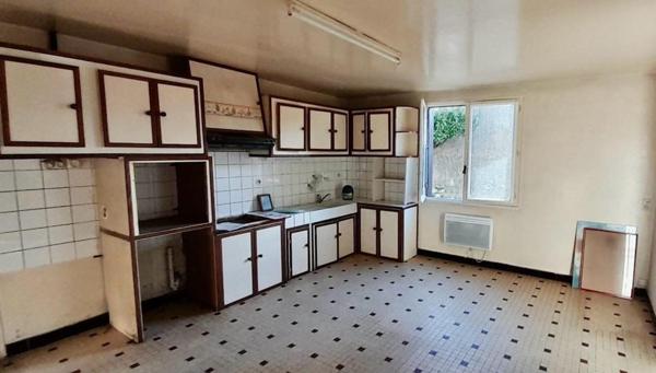 Maison 4 Pièces 111 m² à Nogaro (32) avec garage et jardin