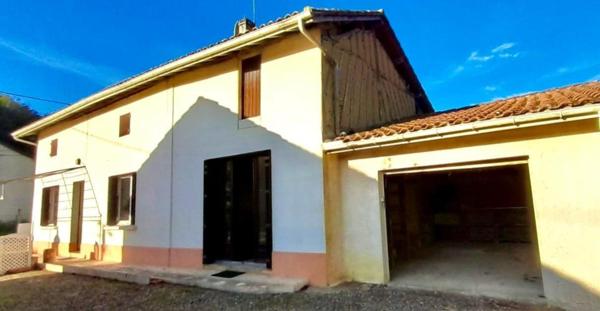 Maison 4 Pièces 111 m² à Nogaro (32) avec garage et jardin
