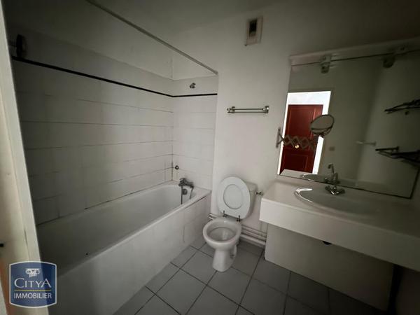 Appartement à louer 1 pièce 40.26m²