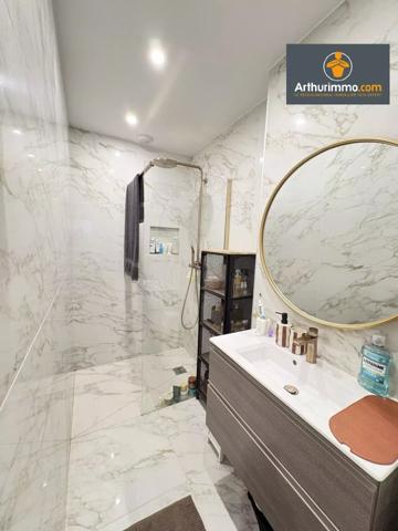 Vente                                                      Appartement
                        
                     3 pièces                      106 m2                     à Porticcio
