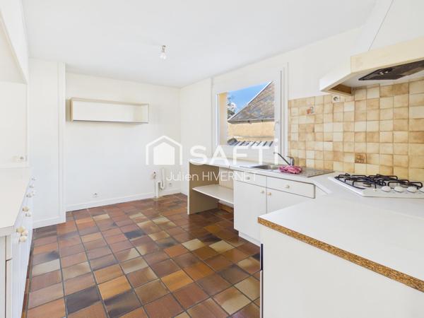 ENSEMBLE IMMOBILIER DE 3 LOTS  246 m²