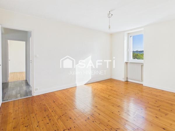 ENSEMBLE IMMOBILIER DE 3 LOTS  246 m²