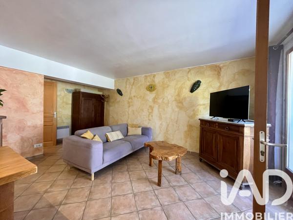 Location maison 5 pièces 100 m² Lourmarin