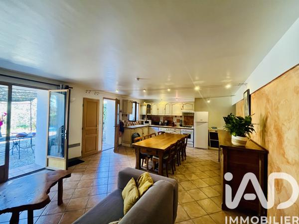 Location maison 5 pièces 100 m² Lourmarin