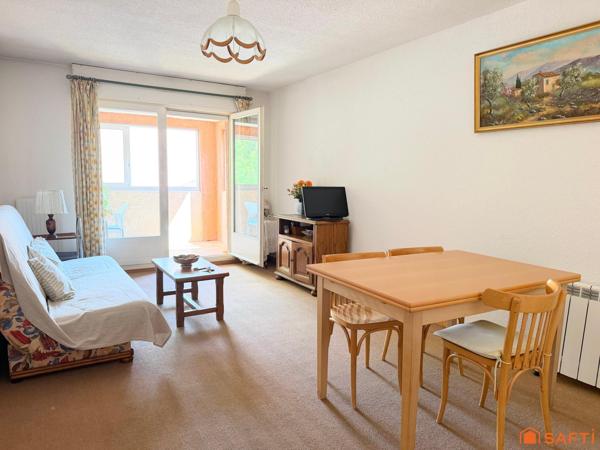 Appartement 60m2, 2 chambres avec loggia!