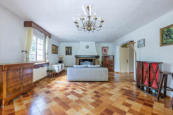 Gémenos (13420) PHENICIA - Maison de 176 m² avec piscine sur 5 485 m² de terain