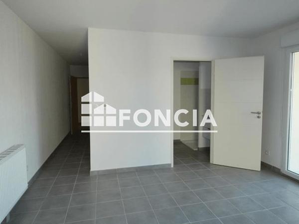 Location Appartement 2 pièces 38.66 m² - 44 - 46 RUE DE BEAUCAIRE Nimes 30000