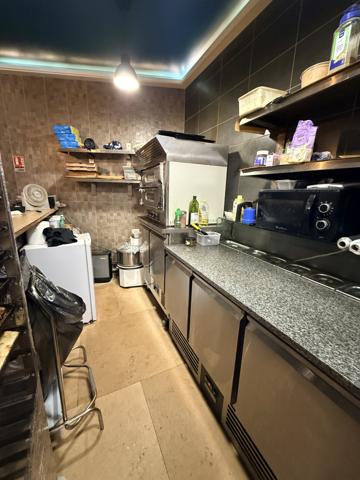 Fonds De Commerce - 90 m²