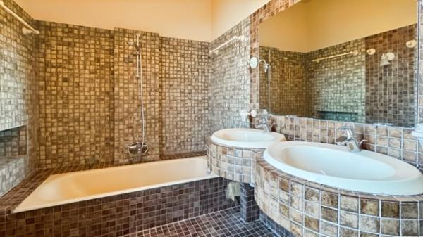 Maison10 pièce(s) 150 m2 habitable , 204m² utile+ Immense garage sur 1227m² de parcelle