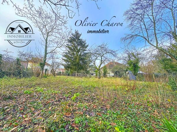 Fourqueux (78112) Terrain à batir 915m2 en lot arrière